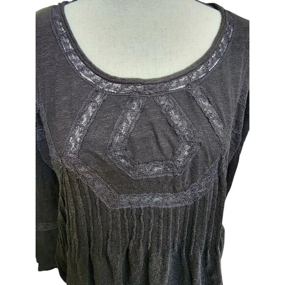 Free People Black Lace Accents Back Keyhole Peasant Blouse Size Small - Picture 1 of 10